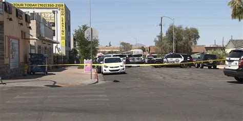 Suspect shot, killed after pointing long gun at Las Vegas police 